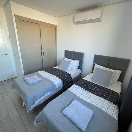 Ocean Garden Sunset Apartment - Heated Swimming Pool Free Wifi 阿德耶 外观 照片