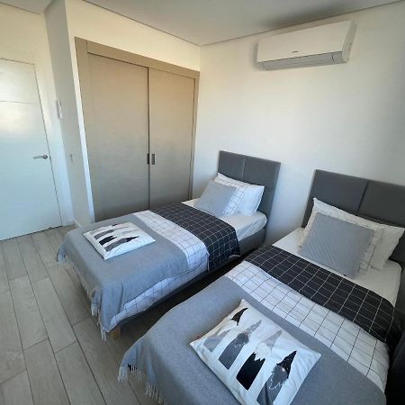 Ocean Garden Sunset Apartment - Heated Swimming Pool Free Wifi 阿德耶 外观 照片