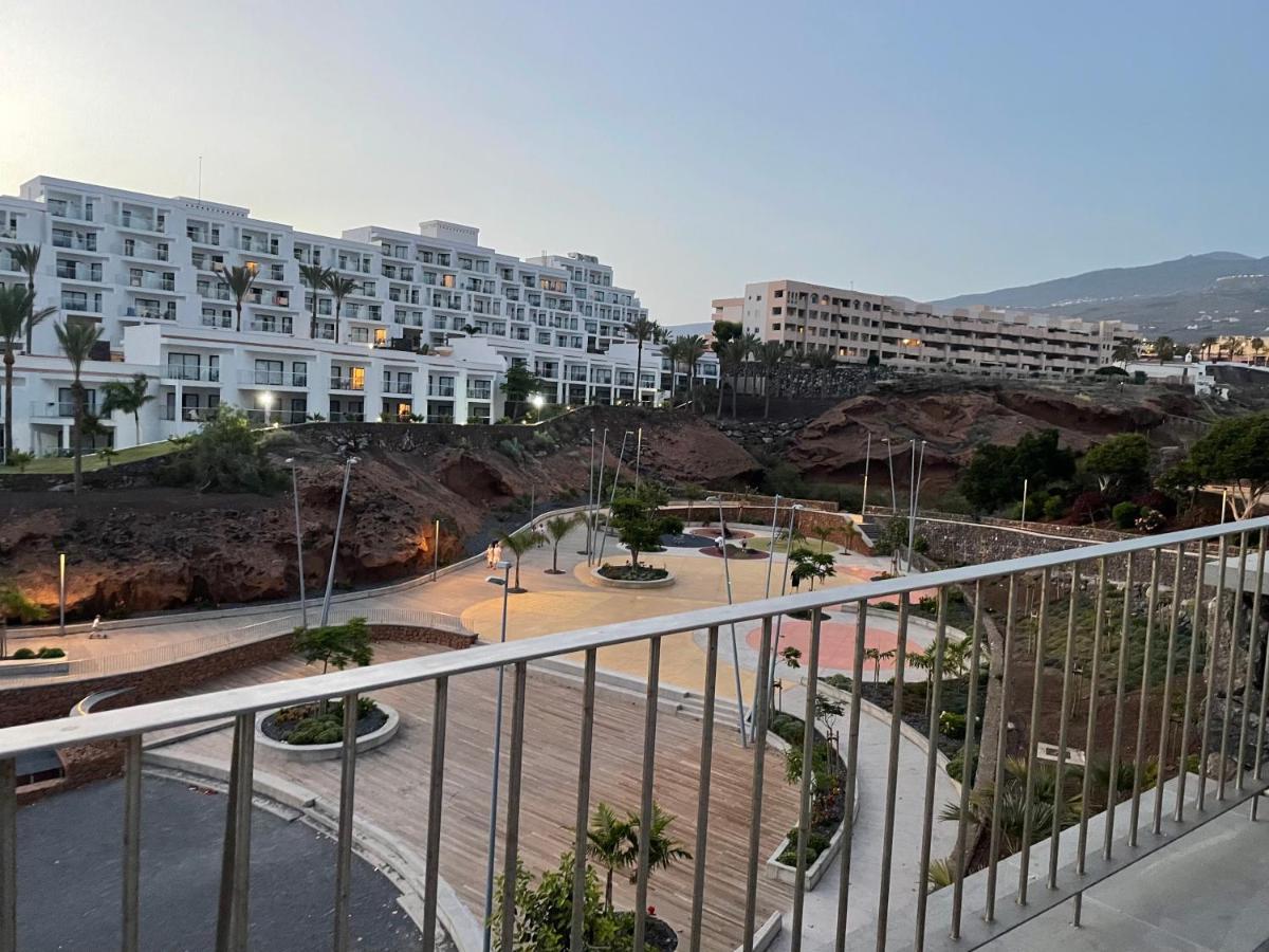 Ocean Garden Sunset Apartment - Heated Swimming Pool Free Wifi 阿德耶 外观 照片