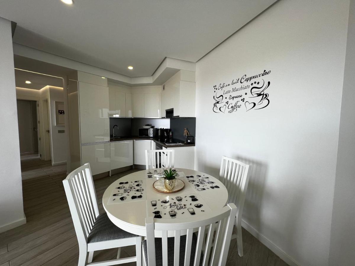 Ocean Garden Sunset Apartment - Heated Swimming Pool Free Wifi 阿德耶 外观 照片